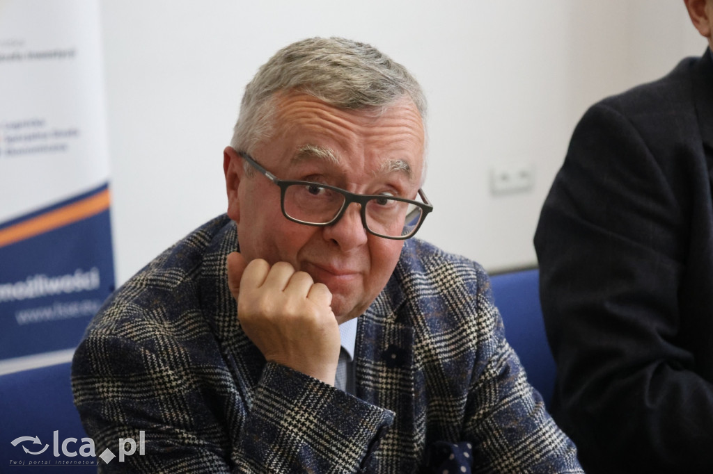 Arcymistrz Romanyszyn niepokonany w symultanie