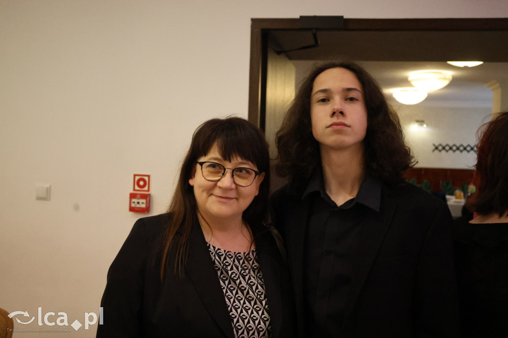 Bal ósmoklasisty w SP 7 zamknął ważny etap w życiu