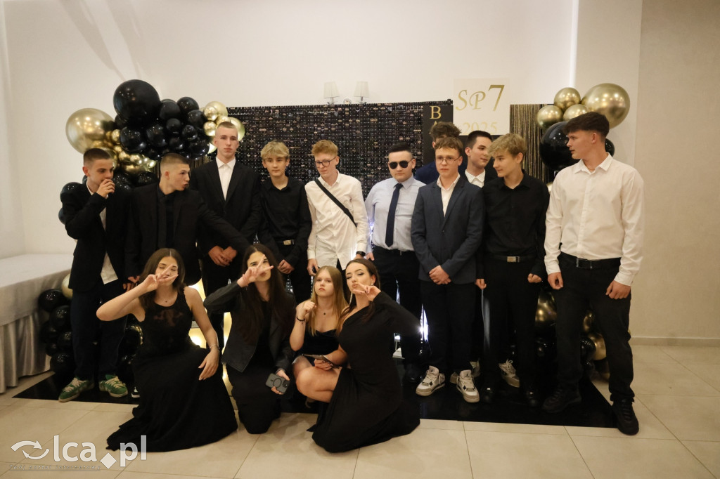 Bal ósmoklasisty w SP 7 zamknął ważny etap w życiu