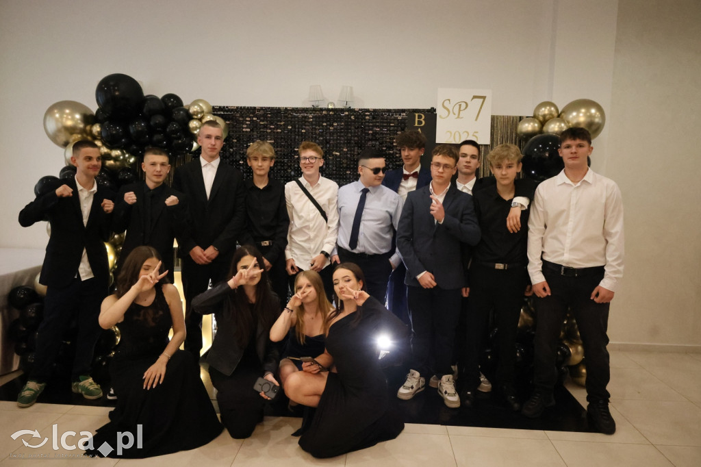 Bal ósmoklasisty w SP 7 zamknął ważny etap w życiu