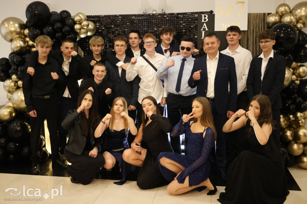 Bal ósmoklasisty w SP 7 zamknął ważny etap w życiu
