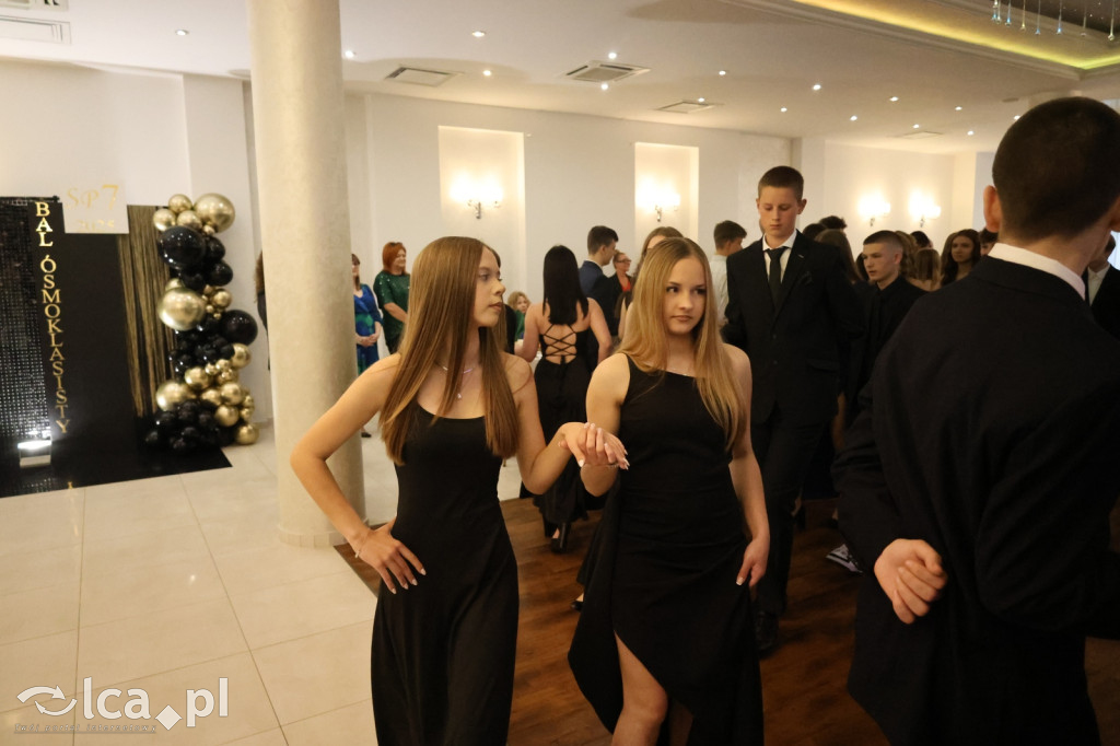 Bal ósmoklasisty w SP 7 zamknął ważny etap w życiu
