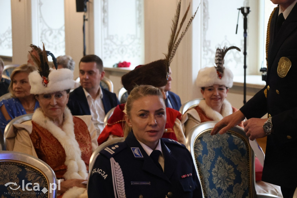 Honorowe tytuły i odznaczenia wręczone