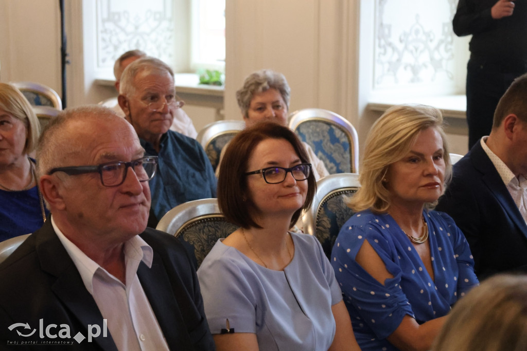 Honorowe tytuły i odznaczenia wręczone