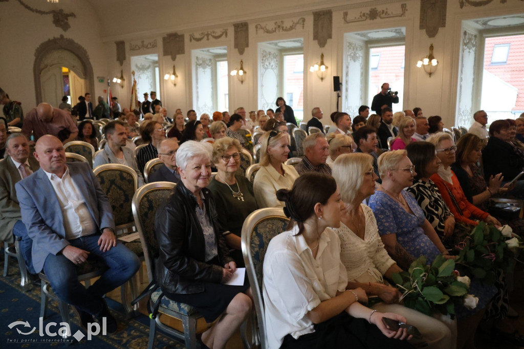 Honorowe tytuły i odznaczenia wręczone
