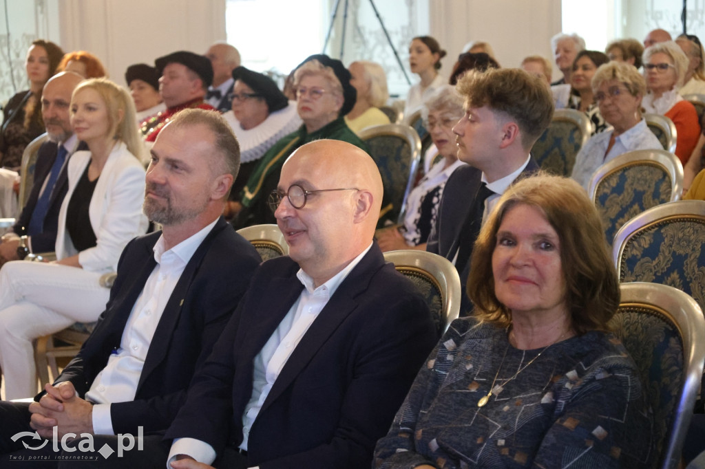 Honorowe tytuły i odznaczenia wręczone