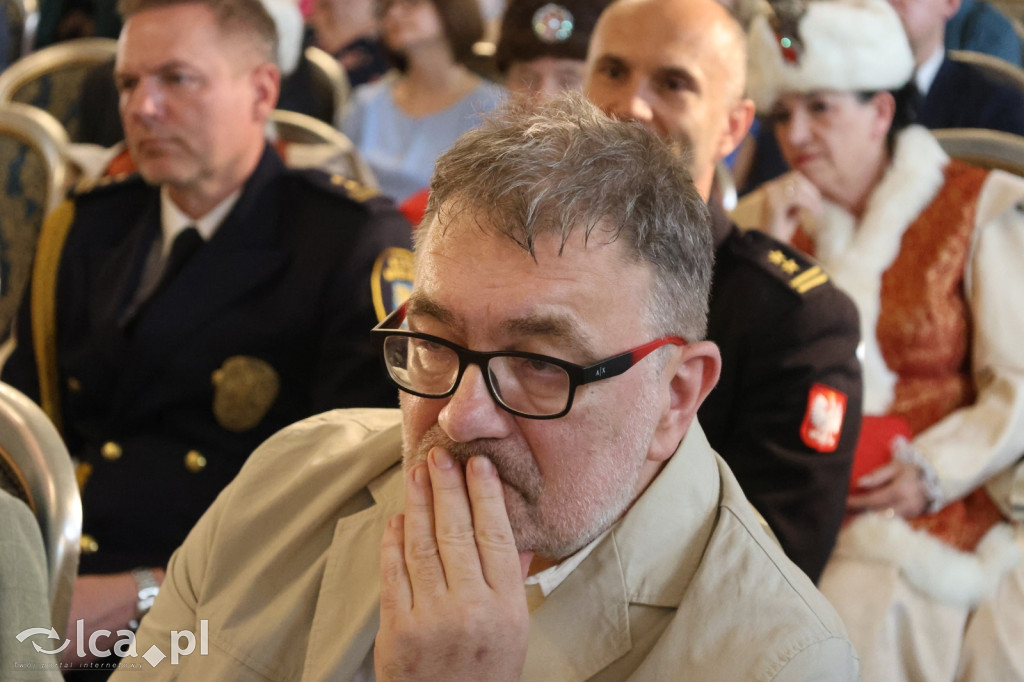 Honorowe tytuły i odznaczenia wręczone