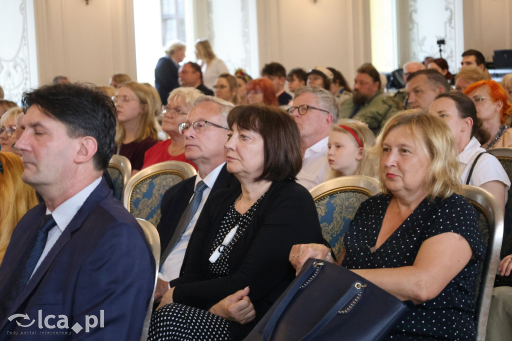 Honorowe tytuły i odznaczenia wręczone
