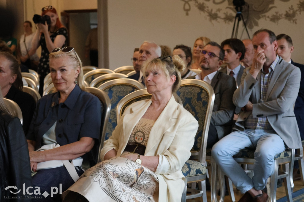 Honorowe tytuły i odznaczenia wręczone