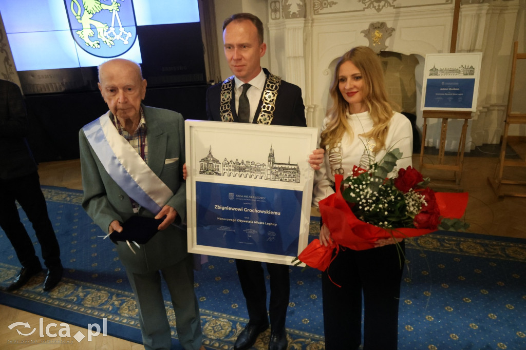 Honorowe tytuły i odznaczenia wręczone