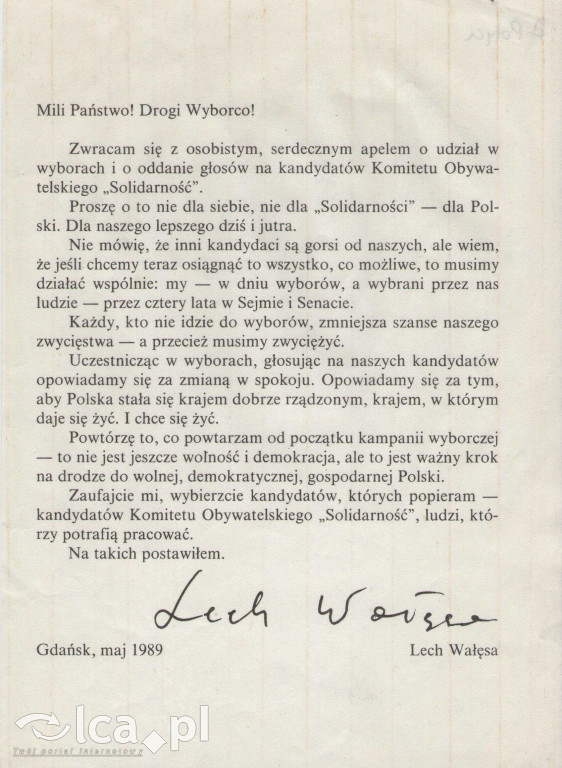 Plakaty, ulotki i wycinki prasowe z 1989 roku