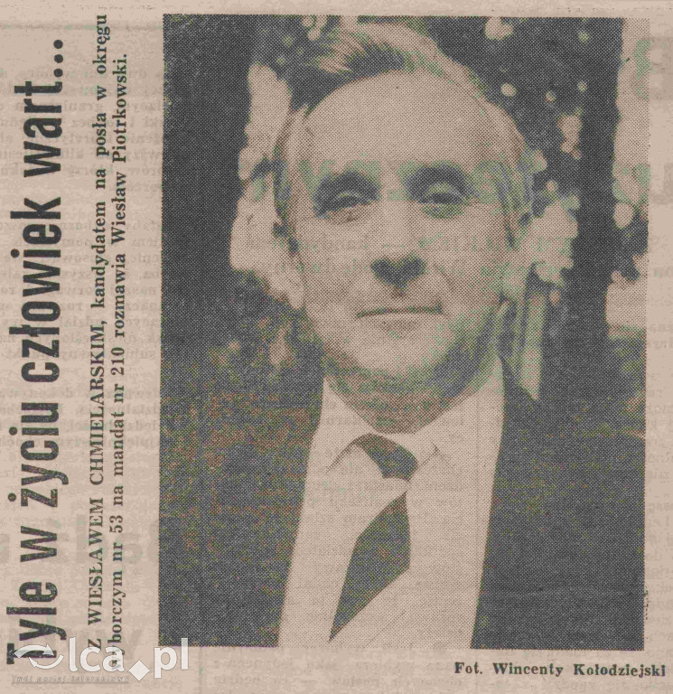 Plakaty, ulotki i wycinki prasowe z 1989 roku