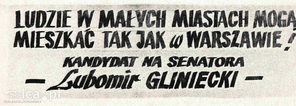 Plakaty, ulotki i wycinki prasowe z 1989 roku