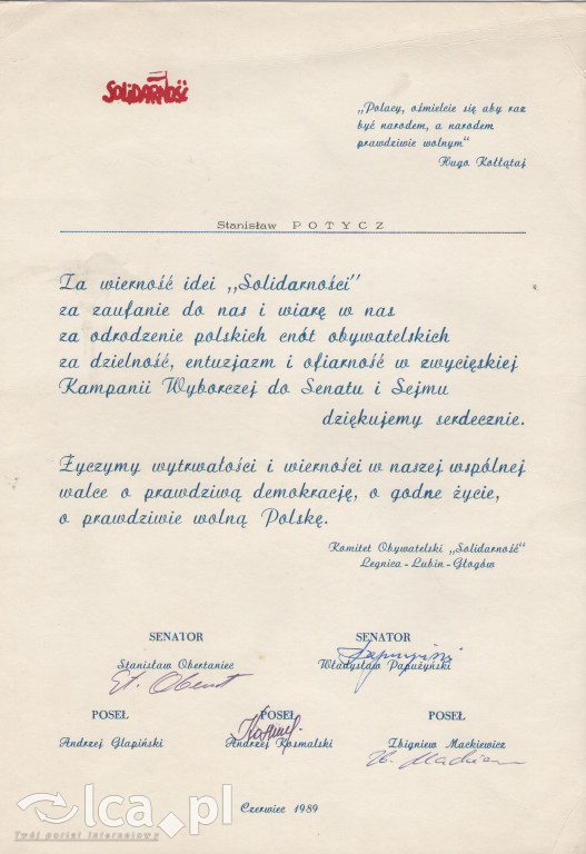 Plakaty, ulotki i wycinki prasowe z 1989 roku