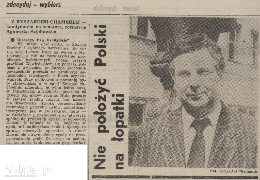 Plakaty, ulotki i wycinki prasowe z 1989 roku