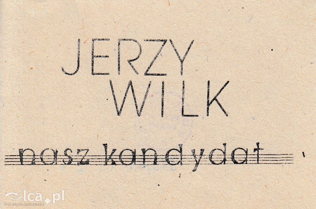Plakaty, ulotki i wycinki prasowe z 1989 roku