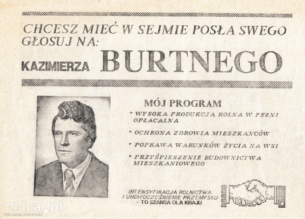 Plakaty, ulotki i wycinki prasowe z 1989 roku