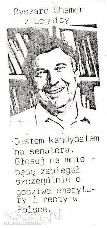 Plakaty, ulotki i wycinki prasowe z 1989 roku