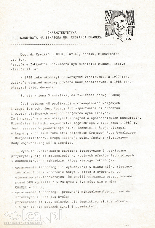 Plakaty, ulotki i wycinki prasowe z 1989 roku