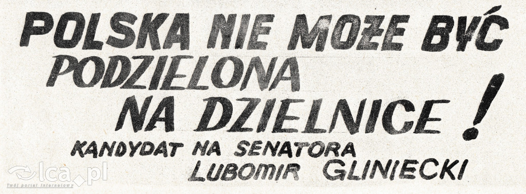 Plakaty, ulotki i wycinki prasowe z 1989 roku