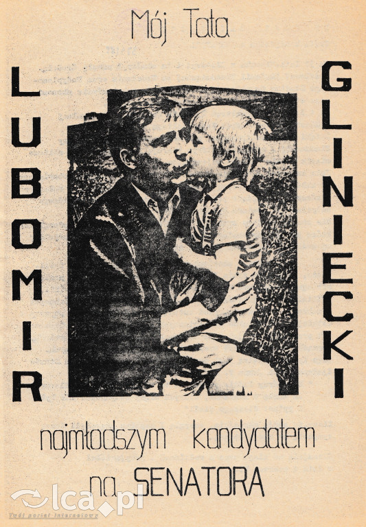 Plakaty, ulotki i wycinki prasowe z 1989 roku