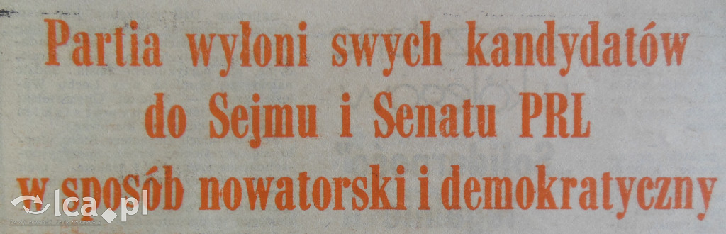 Plakaty, ulotki i wycinki prasowe z 1989 roku