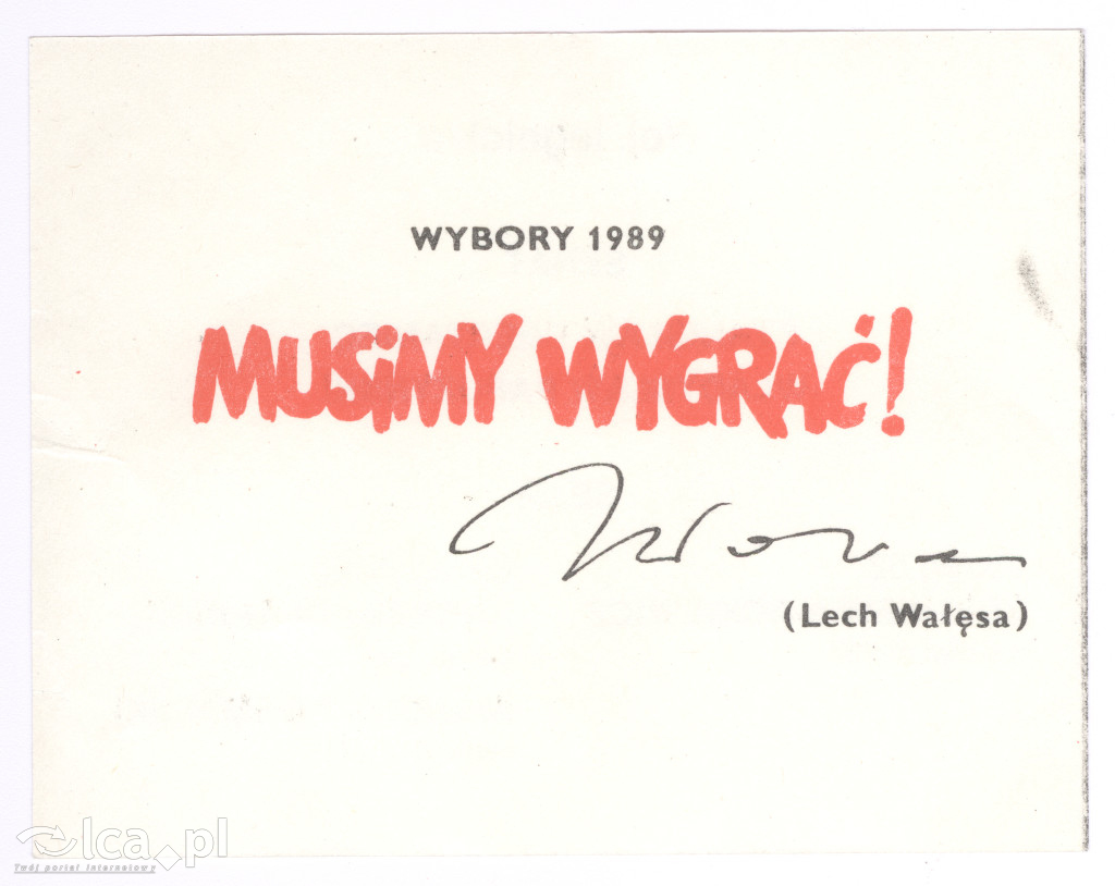 Plakaty, ulotki i wycinki prasowe z 1989 roku