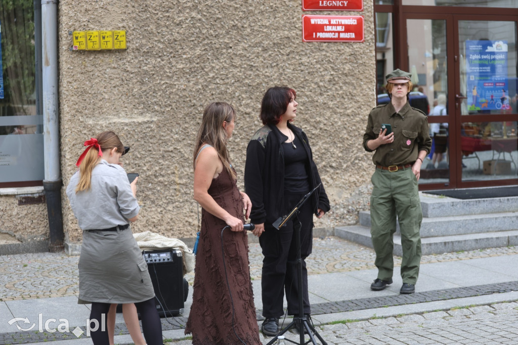 Czerwcowy Jarmark Staroci na legnickim rynku
