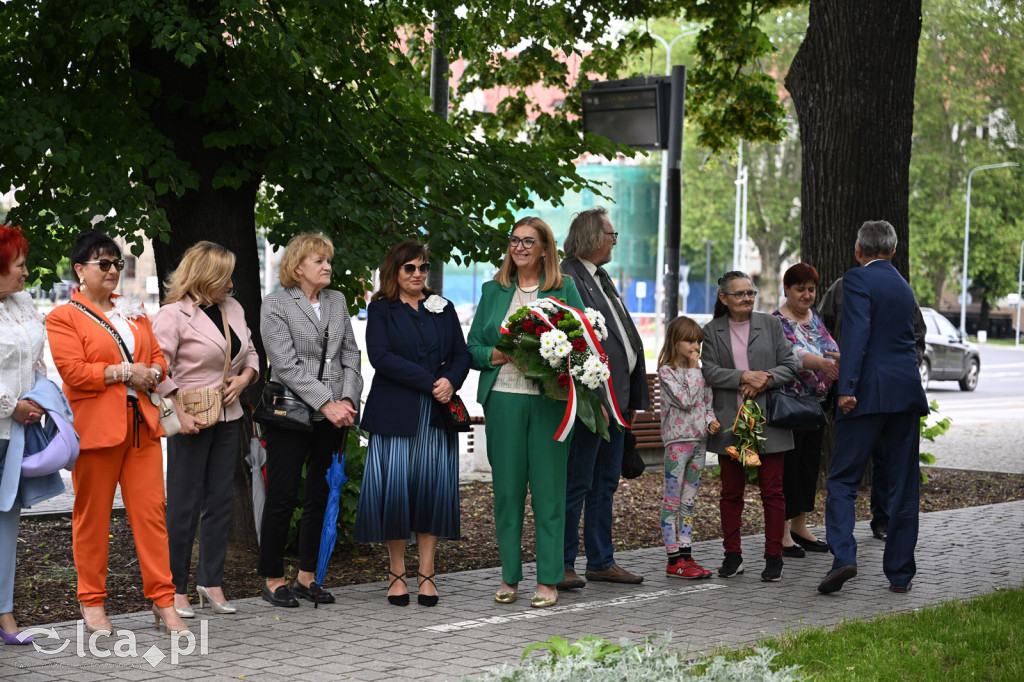 PSL składa kwiaty pod pomnikiem Witosa