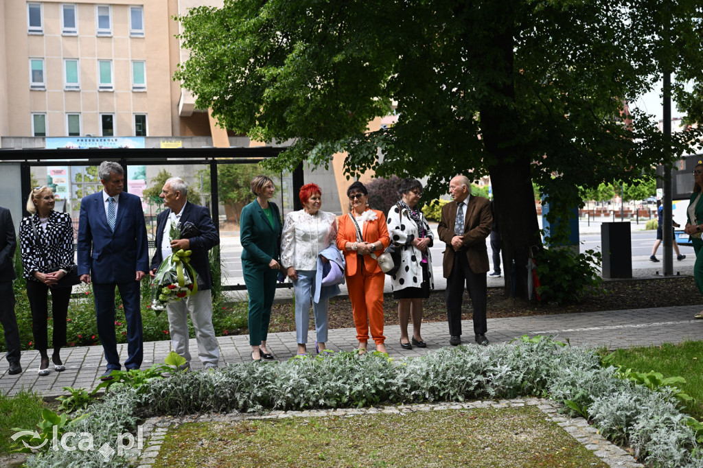 PSL składa kwiaty pod pomnikiem Witosa