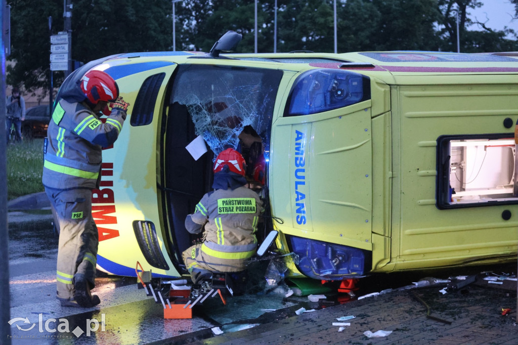 Wypadek z udziałem karetki