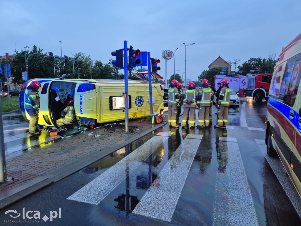 Wypadek z udziałem karetki