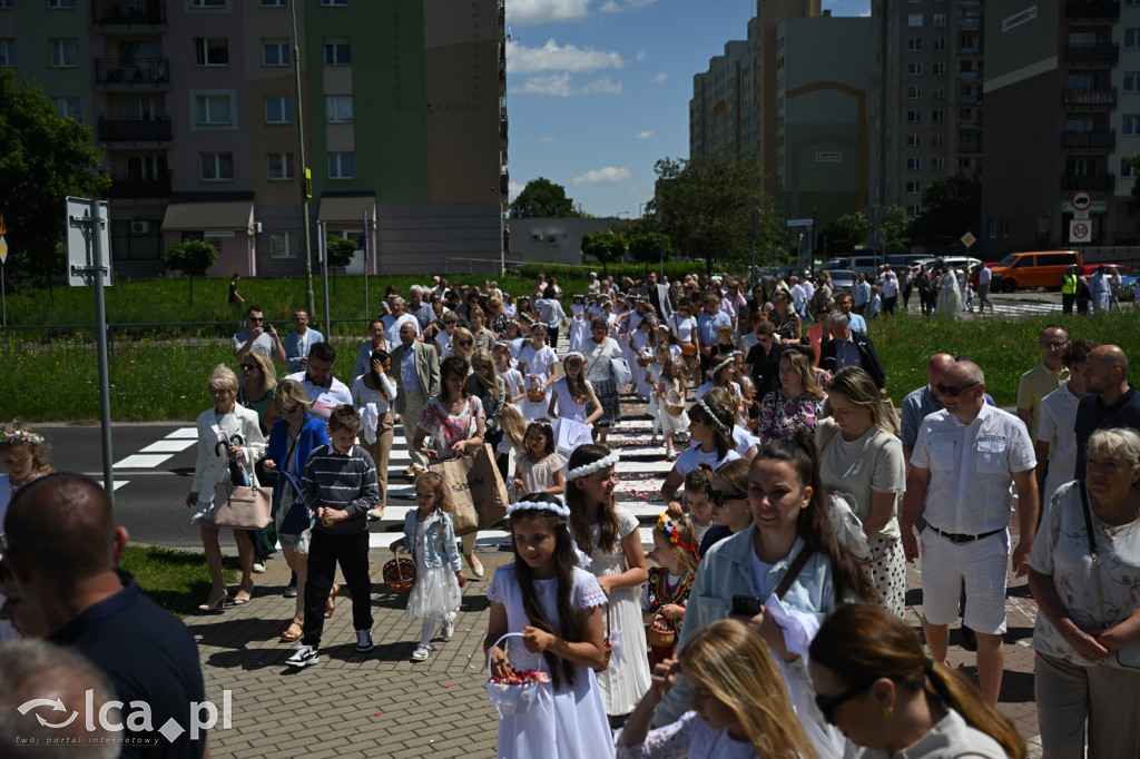Parafie na Piekarach wspólnie uczciły Boże Ciało