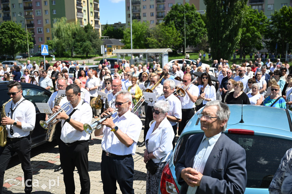 Parafie na Piekarach wspólnie uczciły Boże Ciało