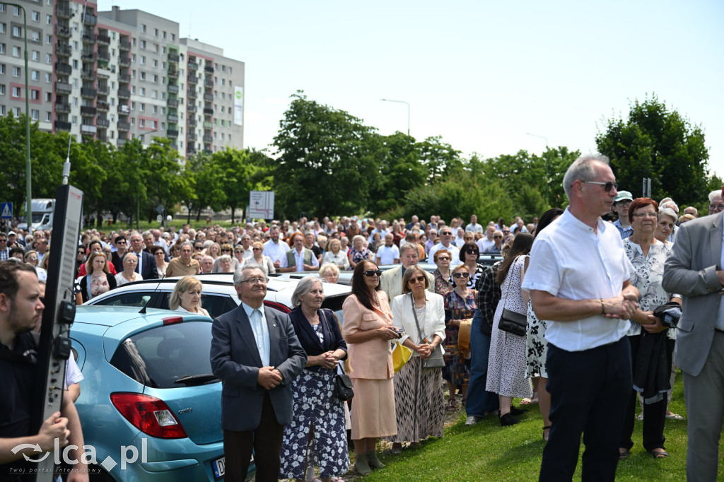 Parafie na Piekarach wspólnie uczciły Boże Ciało