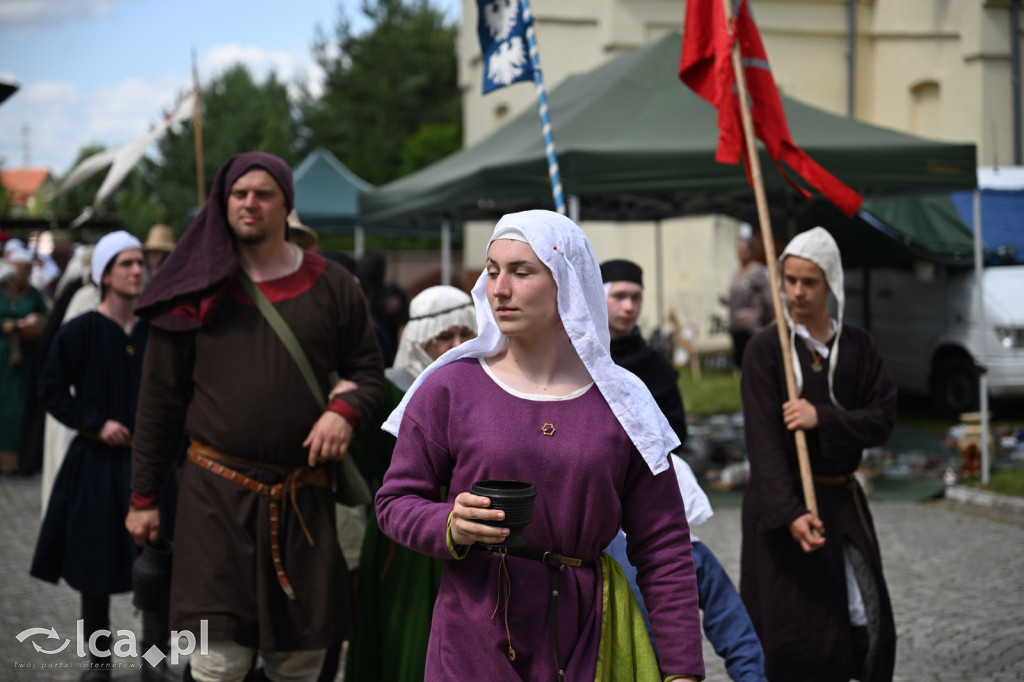 Legnickie Pole 1241 edycja 2015 rozpoczęta paradą