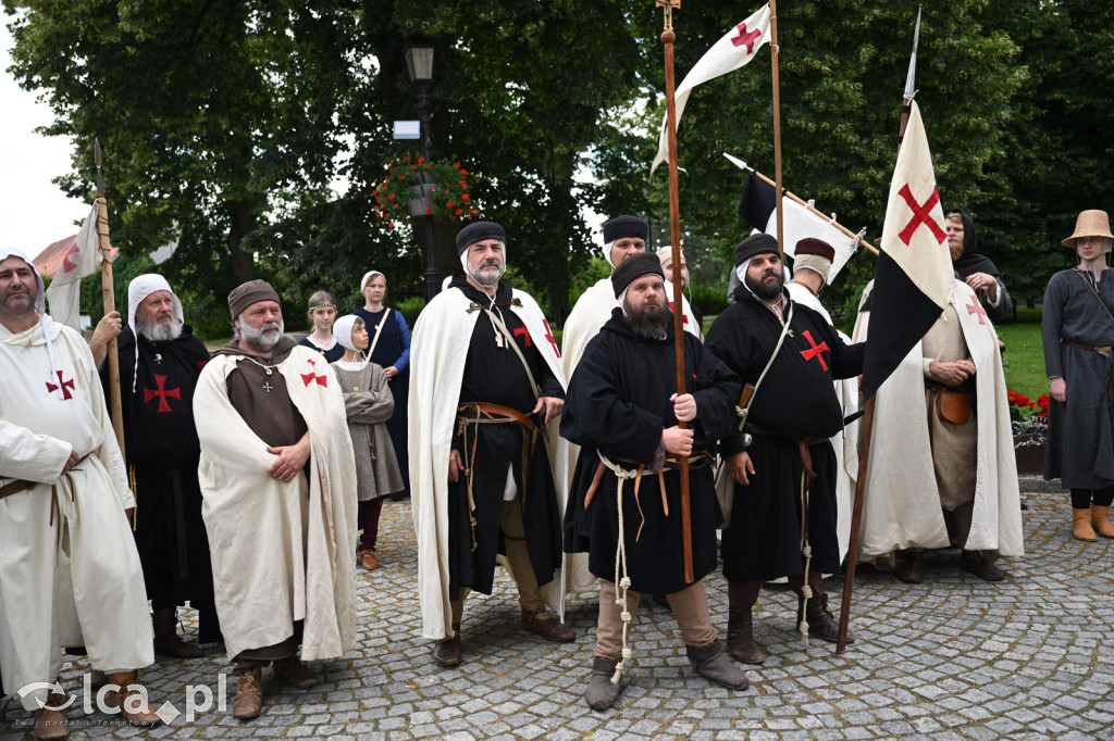 Legnickie Pole 1241 edycja 2015 rozpoczęta paradą