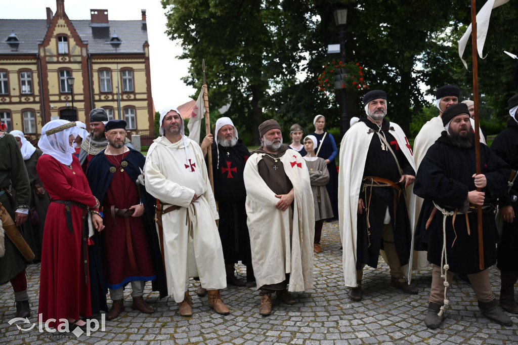 Legnickie Pole 1241 edycja 2015 rozpoczęta paradą