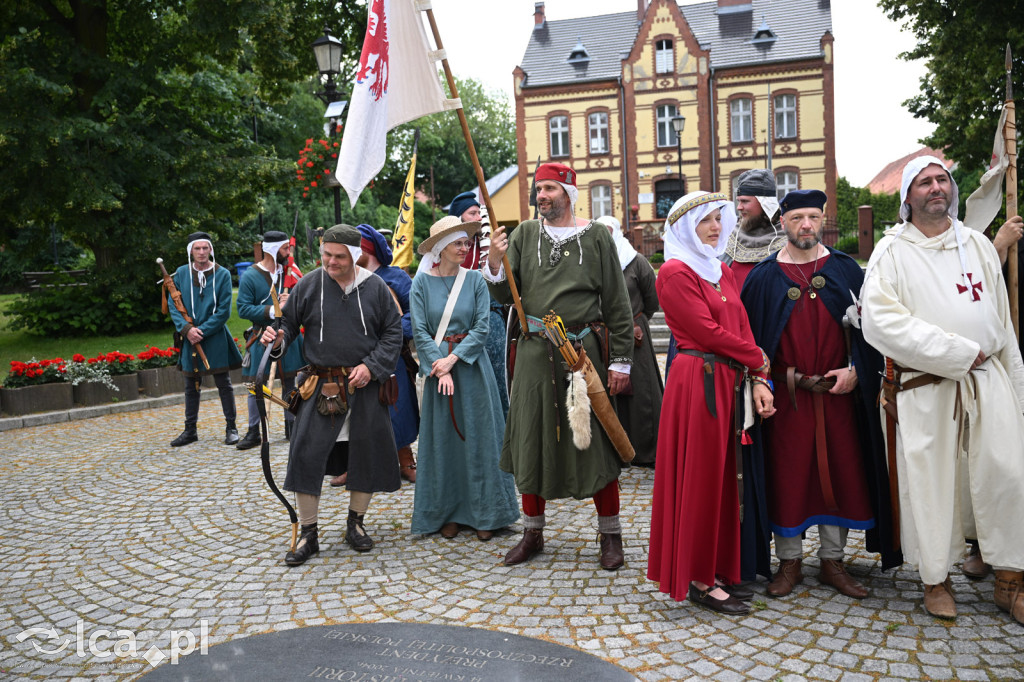 Legnickie Pole 1241 edycja 2015 rozpoczęta paradą