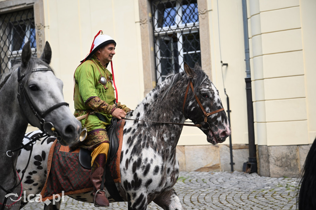 Legnickie Pole 1241 edycja 2015 rozpoczęta paradą