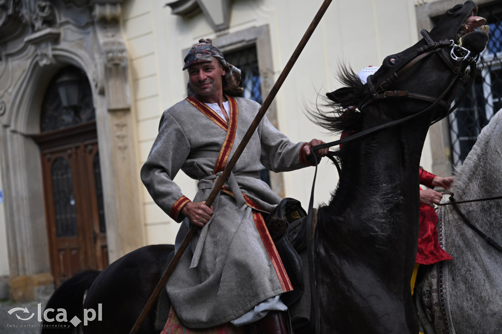 Legnickie Pole 1241 edycja 2015 rozpoczęta paradą