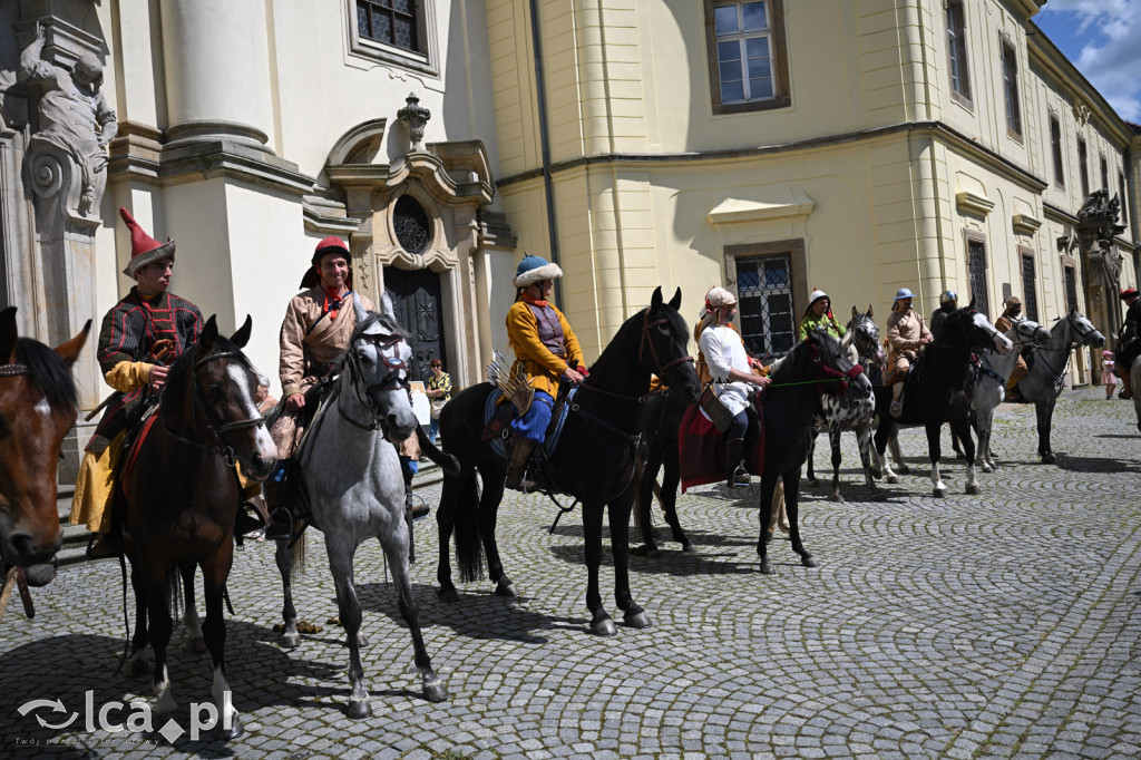 Legnickie Pole 1241 edycja 2015 rozpoczęta paradą