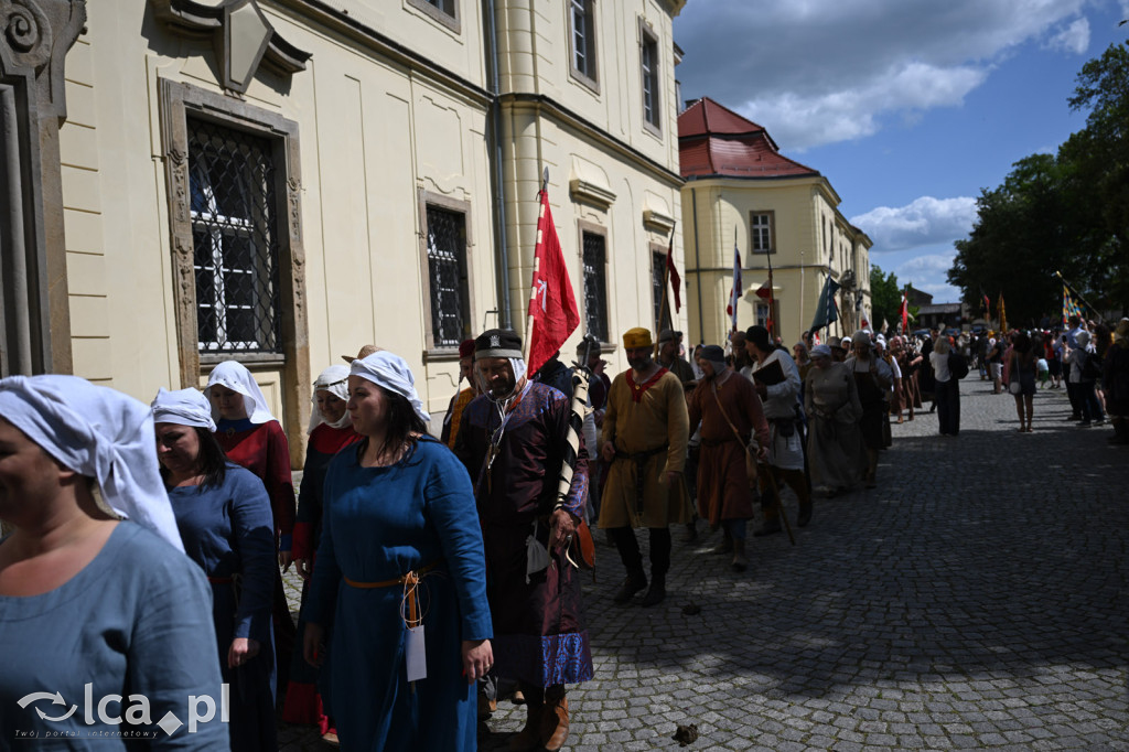 Legnickie Pole 1241 edycja 2015 rozpoczęta paradą
