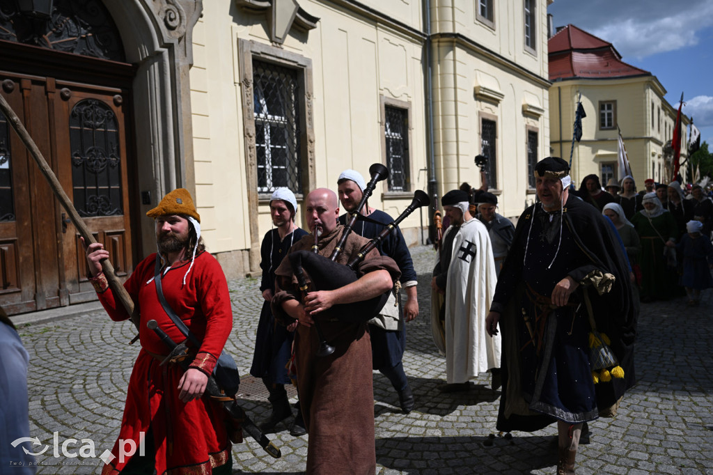 Legnickie Pole 1241 edycja 2015 rozpoczęta paradą