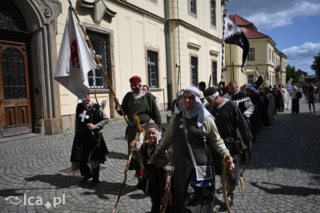 Legnickie Pole 1241 edycja 2015 rozpoczęta paradą