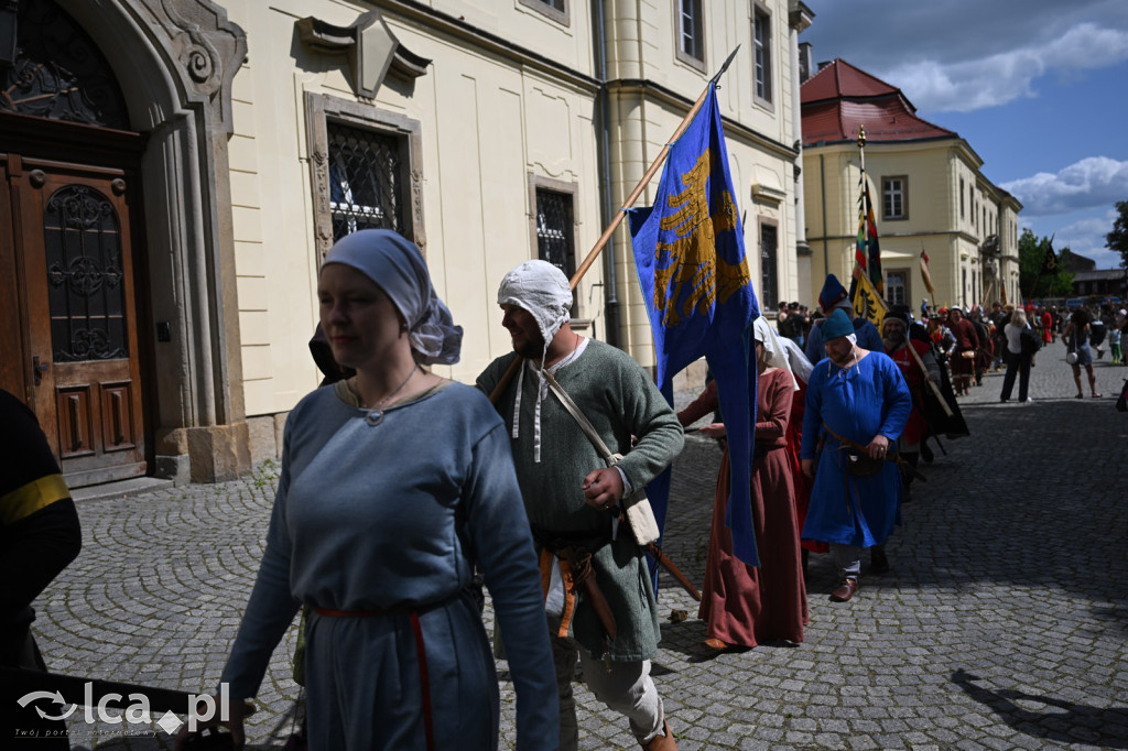 Legnickie Pole 1241 edycja 2015 rozpoczęta paradą