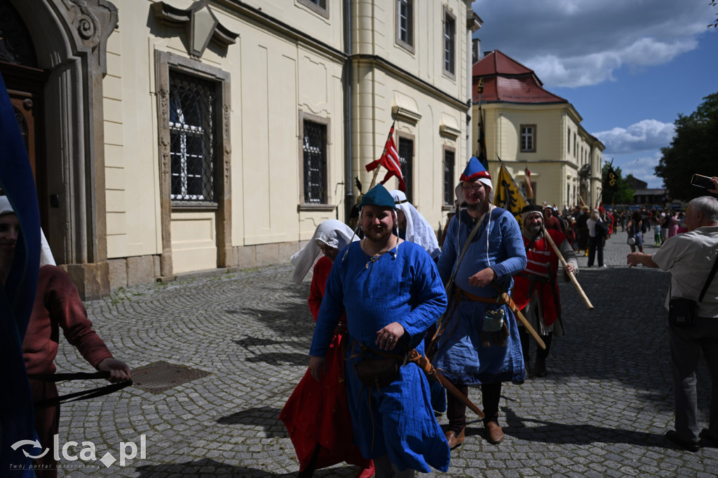 Legnickie Pole 1241 edycja 2015 rozpoczęta paradą