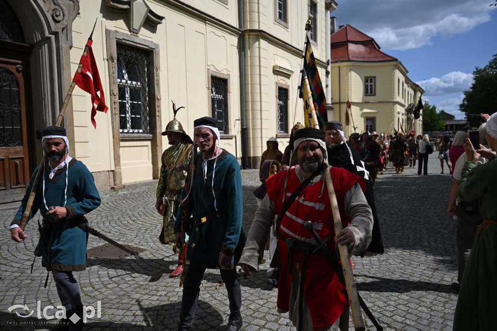 Legnickie Pole 1241 edycja 2015 rozpoczęta paradą