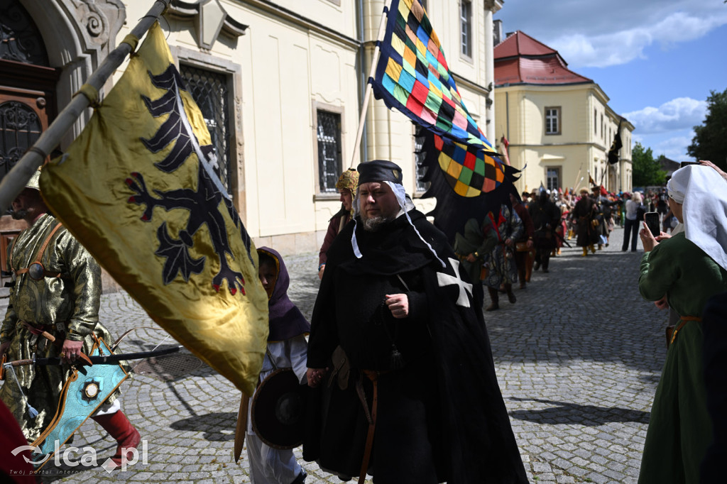 Legnickie Pole 1241 edycja 2015 rozpoczęta paradą