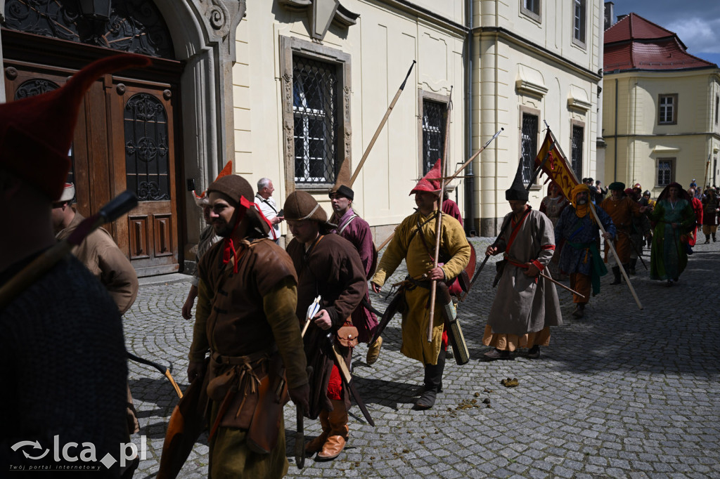 Legnickie Pole 1241 edycja 2015 rozpoczęta paradą